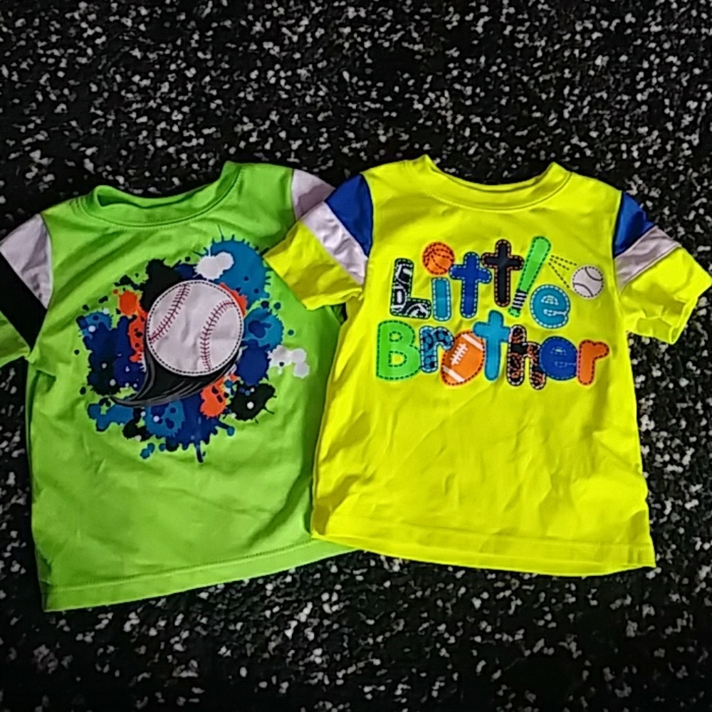 2 tshirts